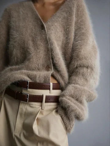 Women's Timeless Elegance Cashmere Loose-Fit Button Jumper